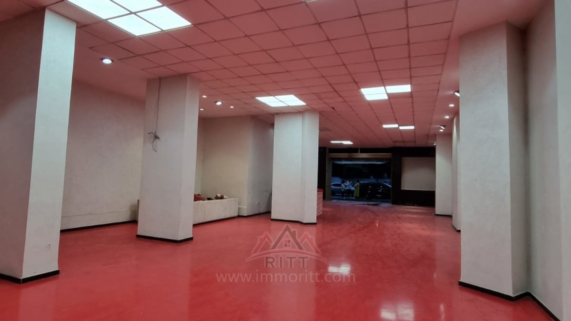 local commercial en location avenue hassan 2 – Rabat